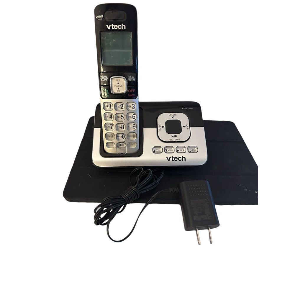 Vtech Model CS6829 Cordless Home Phone Answering‎ Machine 2 Handsets